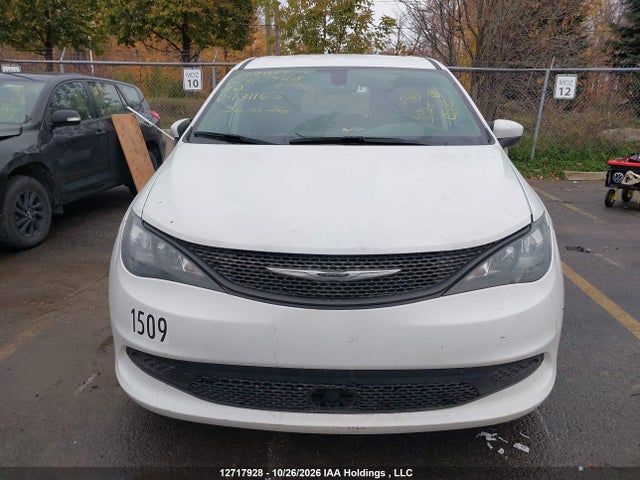 Chrysler Grand Caravan Sxt 2022 2C4RC1ZGXNR131163 Image 13