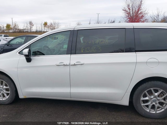 Chrysler Grand Caravan Sxt 2022 2C4RC1ZGXNR131163 Image 15