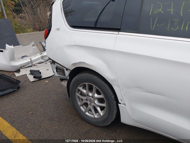 Chrysler Grand Caravan Sxt 2022 2C4RC1ZGXNR131163 Image 22