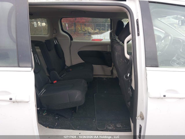 Chrysler Grand Caravan Sxt 2022 2C4RC1ZGXNR131163 Image 8