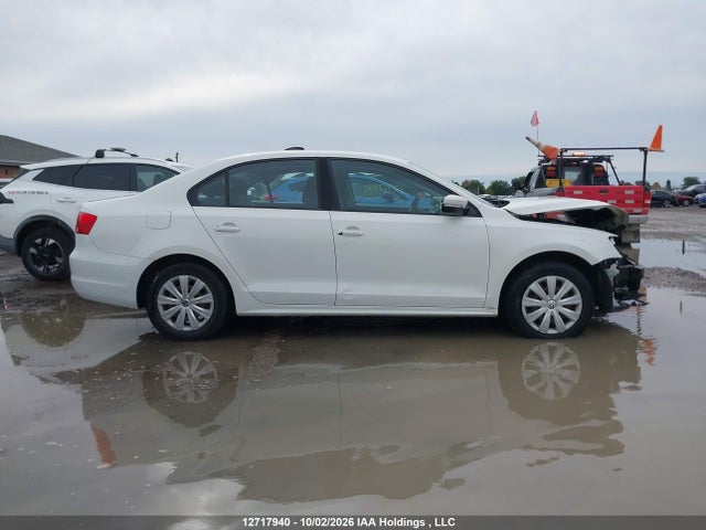 Продажа на аукционе авто 2014 Volkswagen Jetta 2.0l Trendline+, vin: 3VW2K7AJ3EM203324, номер лота: 12717940