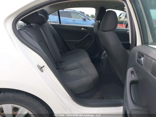 Продажа на аукционе авто 2014 Volkswagen Jetta 2.0l Trendline+, vin: 3VW2K7AJ3EM203324, номер лота: 12717940