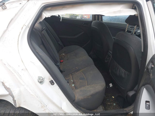 Продажа на аукционе авто 2015 Kia Optima Lx/lx Winter Edition, vin: KNAGM4A7XF5570411, номер лота: 12717952