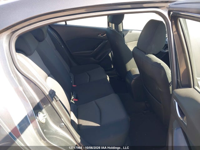 Mazda 3 2018 JM1BN1U7XJ1171051 Image 8