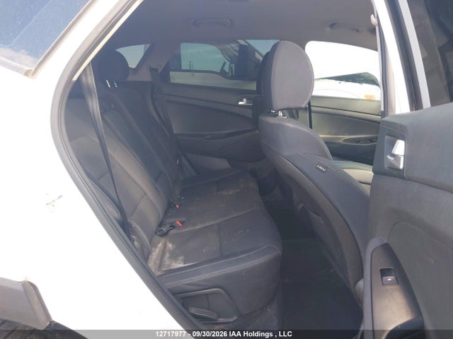 Продажа на аукционе авто 2021 Hyundai Tucson Se, vin: KM8J2CA46MU391571, номер лота: 12717977