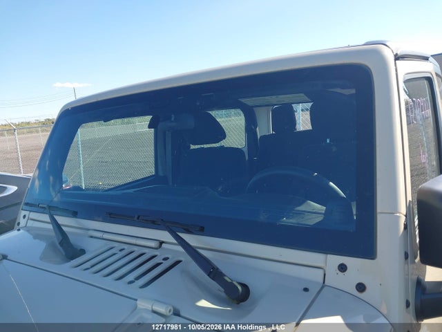 2011 Jeep Wrangler Sport მანქანა იყიდება აუქციონზე, vin: 1J4AA2D16BL636370, აუქციონის ნომერი: 12717981