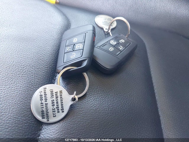 Продажа на аукционе авто 2020 Volkswagen Tiguan Sel Premium R-line, vin: 3VV4B7AX7LM164977, номер лота: 12717983