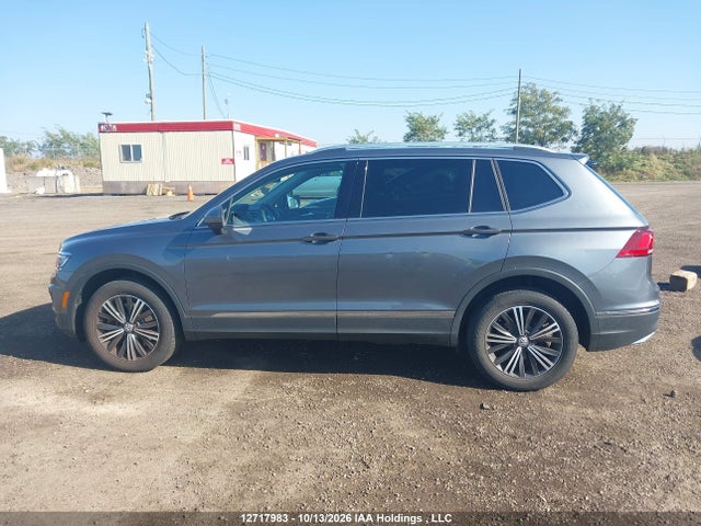 Продажа на аукционе авто 2020 Volkswagen Tiguan Sel Premium R-line, vin: 3VV4B7AX7LM164977, номер лота: 12717983
