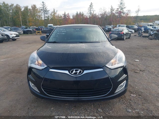 12717998 :رقم المزاد ، KMHTC6AD7GU262220 vin ، 2016 Hyundai Veloster Se مزاد بيع