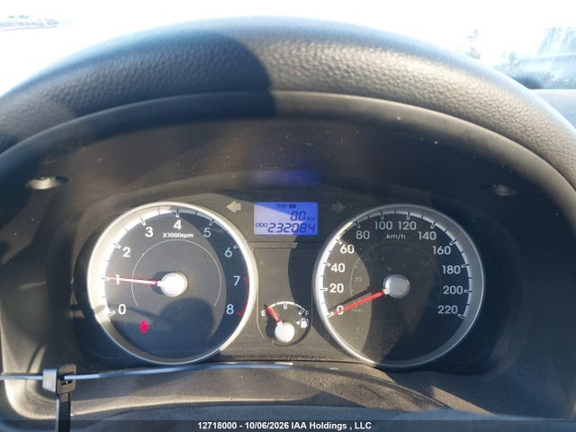 12718000 :رقم المزاد ، KMHCN3BC6AU173101 vin ، 2010 Hyundai Accent Gl مزاد بيع