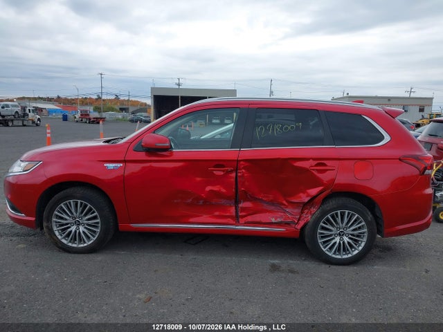 Продажа на аукционе авто 2022 Mitsubishi Outlander Phev Black Edition/gt/le/se, vin: JA4J2VA74NZ616871, номер лота: 12718009