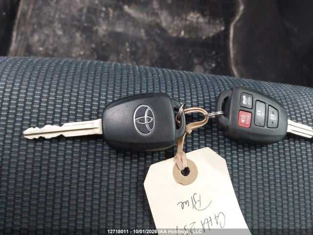 12718011 :رقم المزاد ، 2T1BURHE7GC696454 vin ، 2016 Toyota Corolla S مزاد بيع