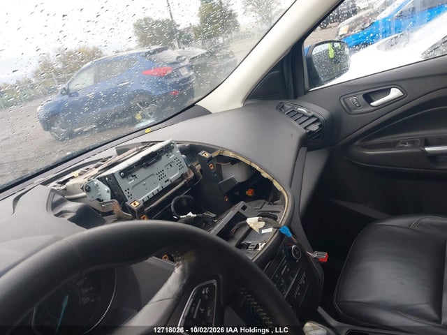 2018 Ford Escape Sel მანქანა იყიდება აუქციონზე, vin: 1FMCU0HD7JUC83270, აუქციონის ნომერი: 12718026