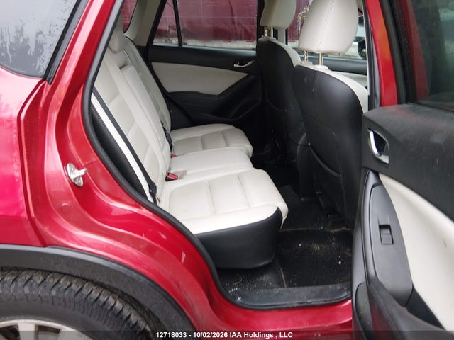 JM3KE4CY8G0606103 Mazda Cx-5 Touring