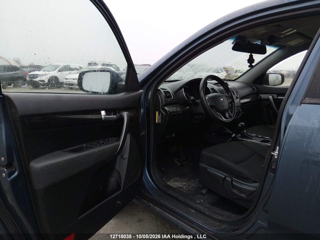 Продажа на аукционе авто 2014 Kia Sorento Lx, vin: 5XYKTCA64EG455729, номер лота: 12718038