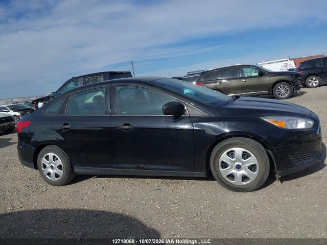 Ford FOCUS S 2016 1FADP3E25GL223223 Image 13
