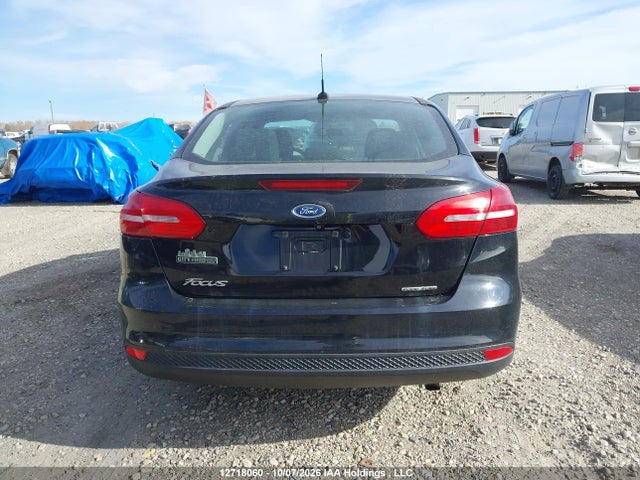 Ford FOCUS S 2016 1FADP3E25GL223223 Image 16