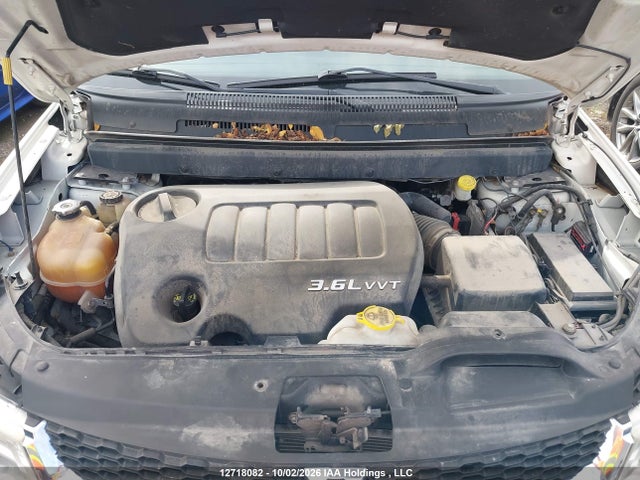 12718082 :رقم المزاد ، 3C4PDCCG7CT281430 vin ، 2012 Dodge Journey Sxt   Crew مزاد بيع
