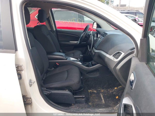 12718082 :رقم المزاد ، 3C4PDCCG7CT281430 vin ، 2012 Dodge Journey Sxt   Crew مزاد بيع