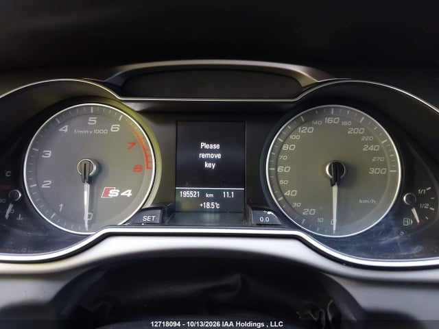 Продажа на аукционе авто 2013 Audi S4, vin: WAUBGCFL8DA199447, номер лота: 12718094