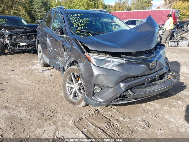 2018 Toyota Rav4 Adventure/xle მანქანა იყიდება აუქციონზე, vin: 2T3RFREV2JW815456, აუქციონის ნომერი: 12718100