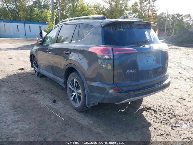 2018 Toyota Rav4 Adventure/xle მანქანა იყიდება აუქციონზე, vin: 2T3RFREV2JW815456, აუქციონის ნომერი: 12718100