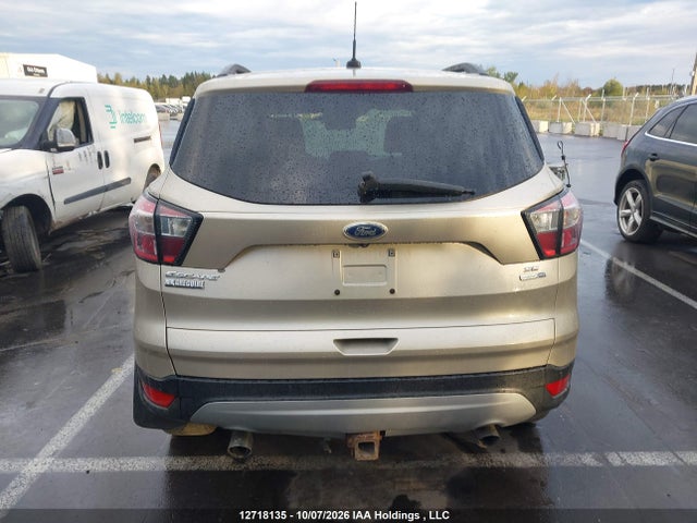 Ford ESCAPE SE 2017 1FMCU9G92HUD00195 Image 15