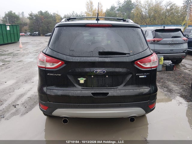 2013 Ford Escape მანქანა იყიდება აუქციონზე, vin: 1FMCU9J98DUA15228, აუქციონის ნომერი: 12718154