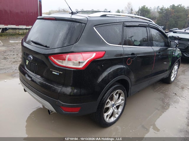 2013 Ford Escape მანქანა იყიდება აუქციონზე, vin: 1FMCU9J98DUA15228, აუქციონის ნომერი: 12718154