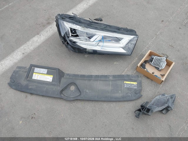 Audi Q5 2018 WA1BNAFY9J2015514 Image 12