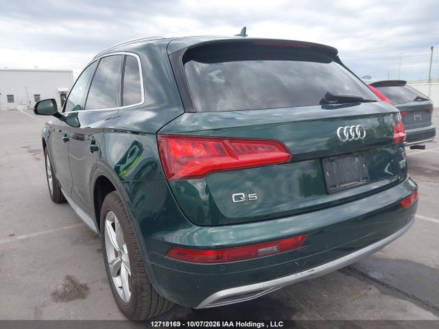 Audi Q5 2018 WA1BNAFY9J2015514 Image 3