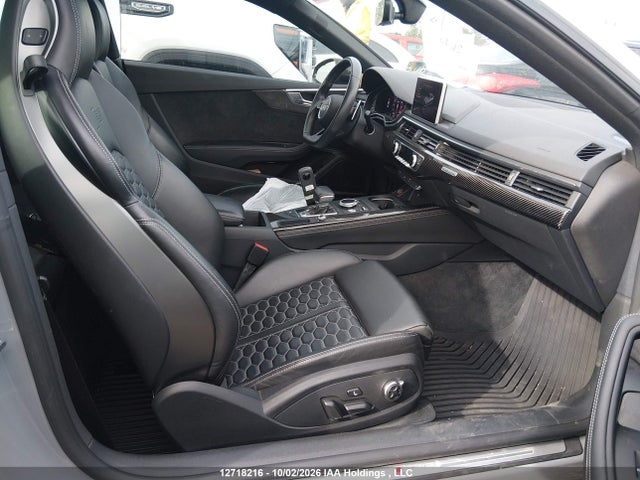 12718216 :رقم المزاد ، WUARWAF55JA904925 vin ، 2018 Audi Rs 5 2.9 مزاد بيع