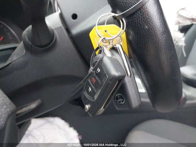 12718221 :رقم المزاد ، 2T3B1RFV4KC046279 vin ، 2019 Toyota Rav4 Le مزاد بيع