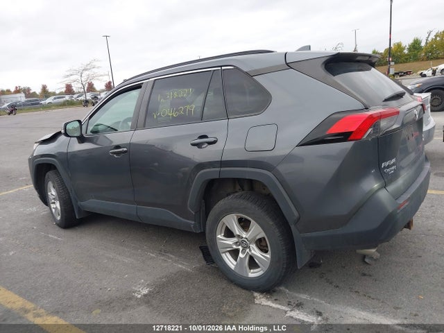 12718221 :رقم المزاد ، 2T3B1RFV4KC046279 vin ، 2019 Toyota Rav4 Le مزاد بيع