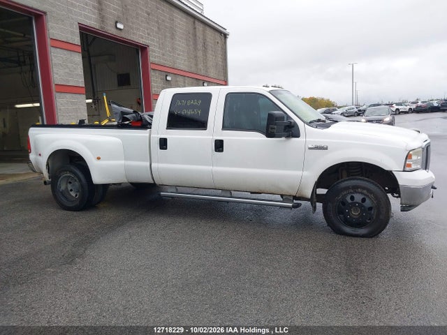 12718229 :رقم المزاد ، 1FTWW33P15EC14654 vin ، 2005 Ford F-350 Lariat/xl/xlt مزاد بيع