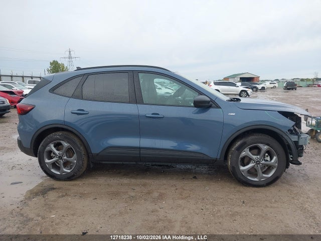 2025 Ford Escape St-line მანქანა იყიდება აუქციონზე, vin: 1FMCU9MN9SUB54208, აუქციონის ნომერი: 12718238