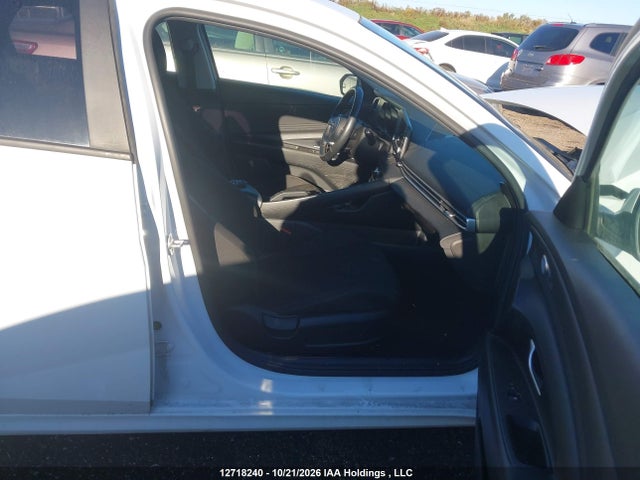Продаж на аукціоні авто 2022 Hyundai Elantra Preferred Ivt With Sun And Tech Package, vin: KMHLM4AG2NU256656, номер лоту: 12718240