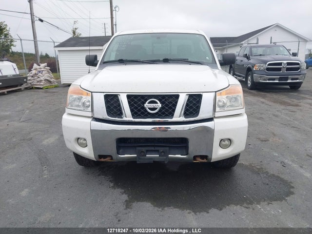 12718247 :رقم المزاد ، 1N6AA0CC6AN319900 vin ، 2010 Nissan Titan Xe/se/le/pro-4x مزاد بيع