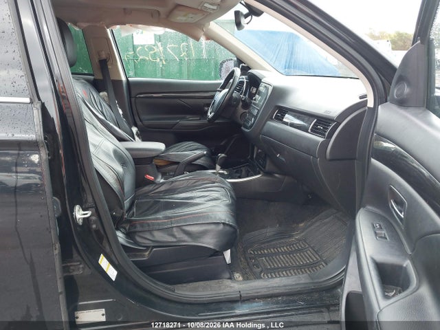 Mitsubishi Outlander Es 2018 JA4AZ2A31JZ604064 Image 5
