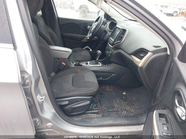 Jeep Cherokee Latitude 2017 1C4PJLCB1HW611254 Image 5