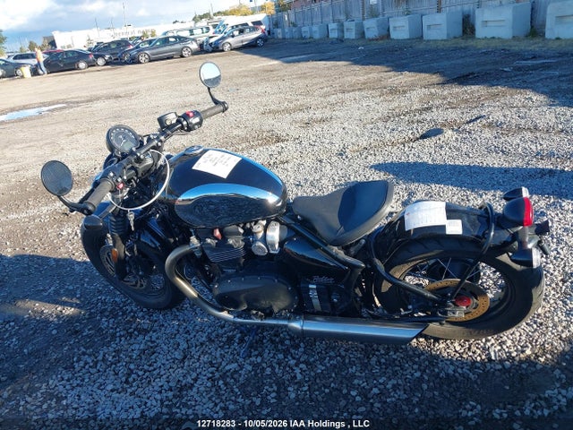 Triumph Motorcycle Bonneville Bobber 2023 SMTD53HL5PTBH4173 Image 14
