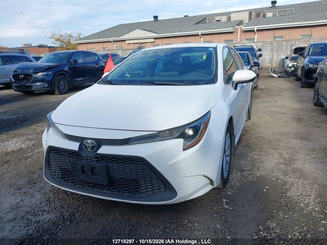 5YFBPRBE3LP108494 Toyota COROLLA LE