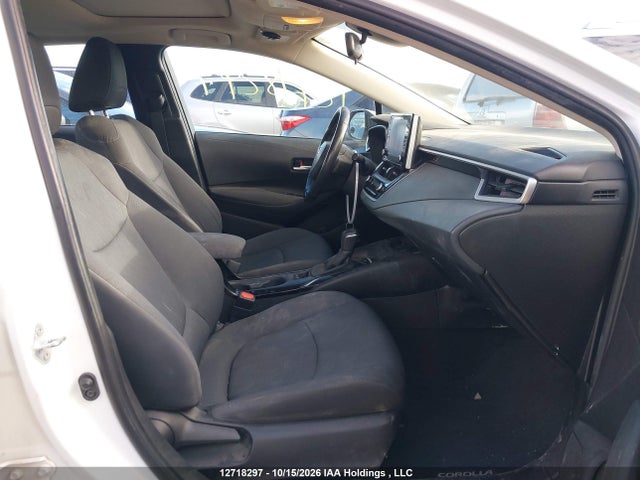 5YFBPRBE3LP108494 Toyota COROLLA LE