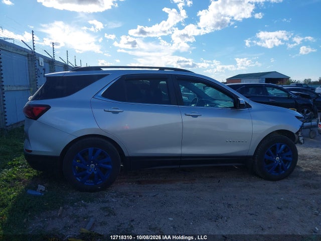 12718310 :رقم المزاد ، 3GNAXUEV8NL236781 vin ، 2022 Chevrolet Equinox Lt مزاد بيع