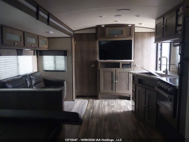 Cruiser Mpg Ultra Lite 2019 5RXHB3320K2388802 Image 8