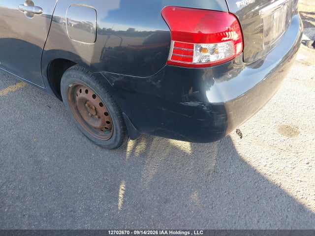 12702670 :رقم المزاد ، JTDBT923271126909 vin ، 2007 Toyota Yaris مزاد بيع