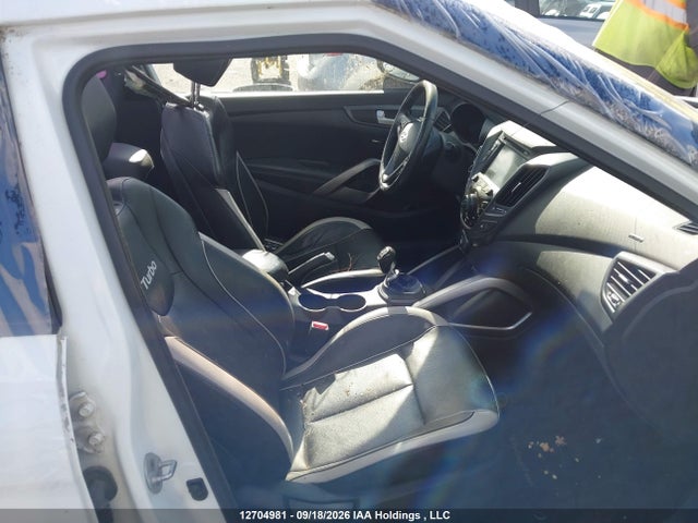 12704981 :رقم المزاد ، KMHTC6AE0DU127195 vin ، 2013 Hyundai Veloster Turbo مزاد بيع