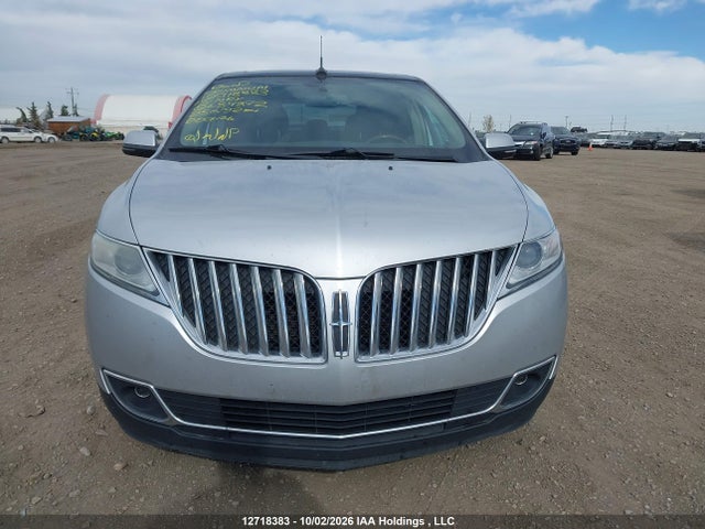12718383 :رقم المزاد ، 2LMDJ8JK2DBL34872 vin ، 2013 Lincoln Mkx مزاد بيع