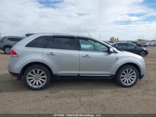 12718383 :رقم المزاد ، 2LMDJ8JK2DBL34872 vin ، 2013 Lincoln Mkx مزاد بيع
