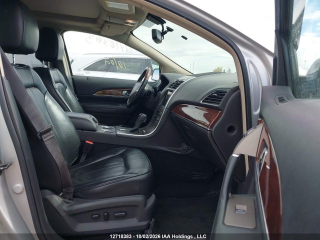 12718383 :رقم المزاد ، 2LMDJ8JK2DBL34872 vin ، 2013 Lincoln Mkx مزاد بيع